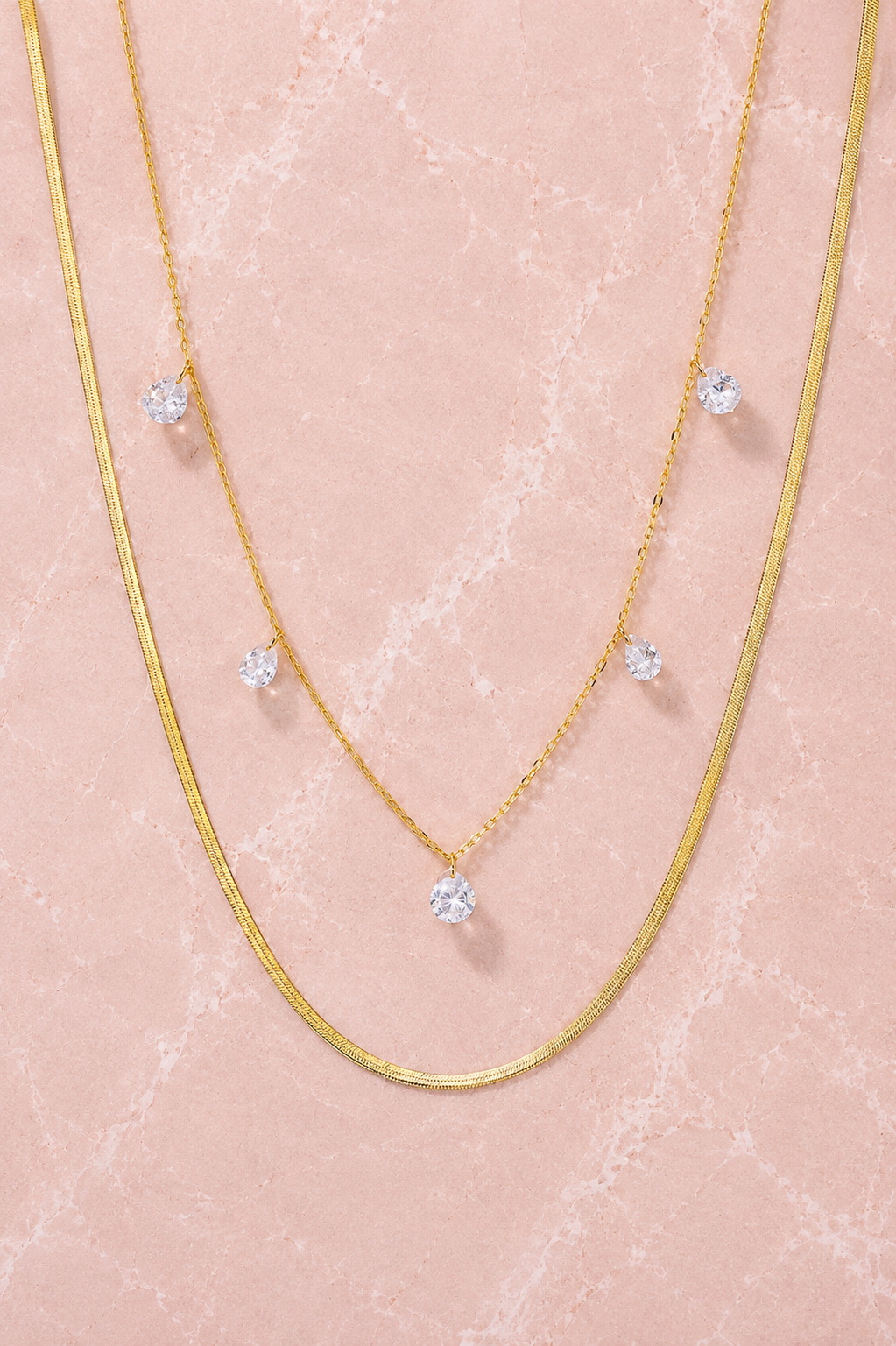 COLLIER INES